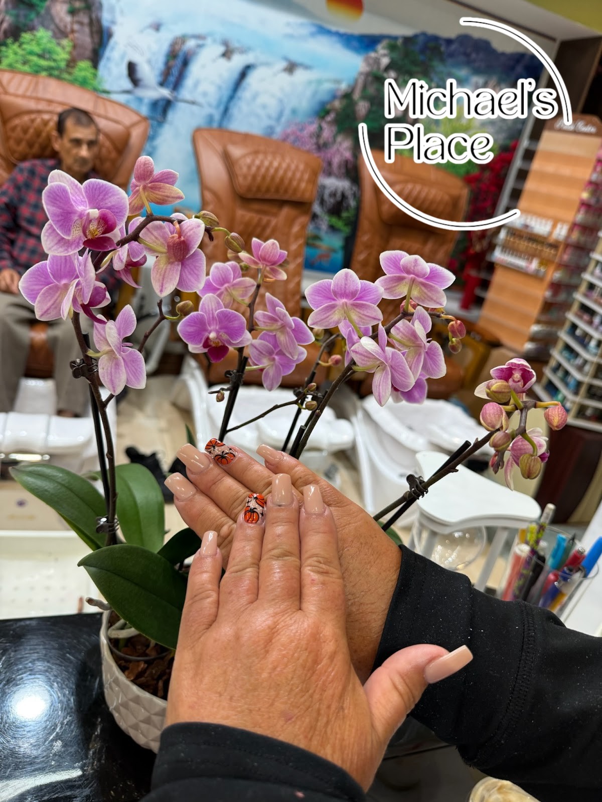 Michael's Place in Braintree, Massachusetts 02184